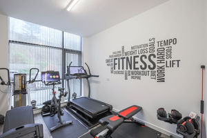 Photo 27- click for photo gallery